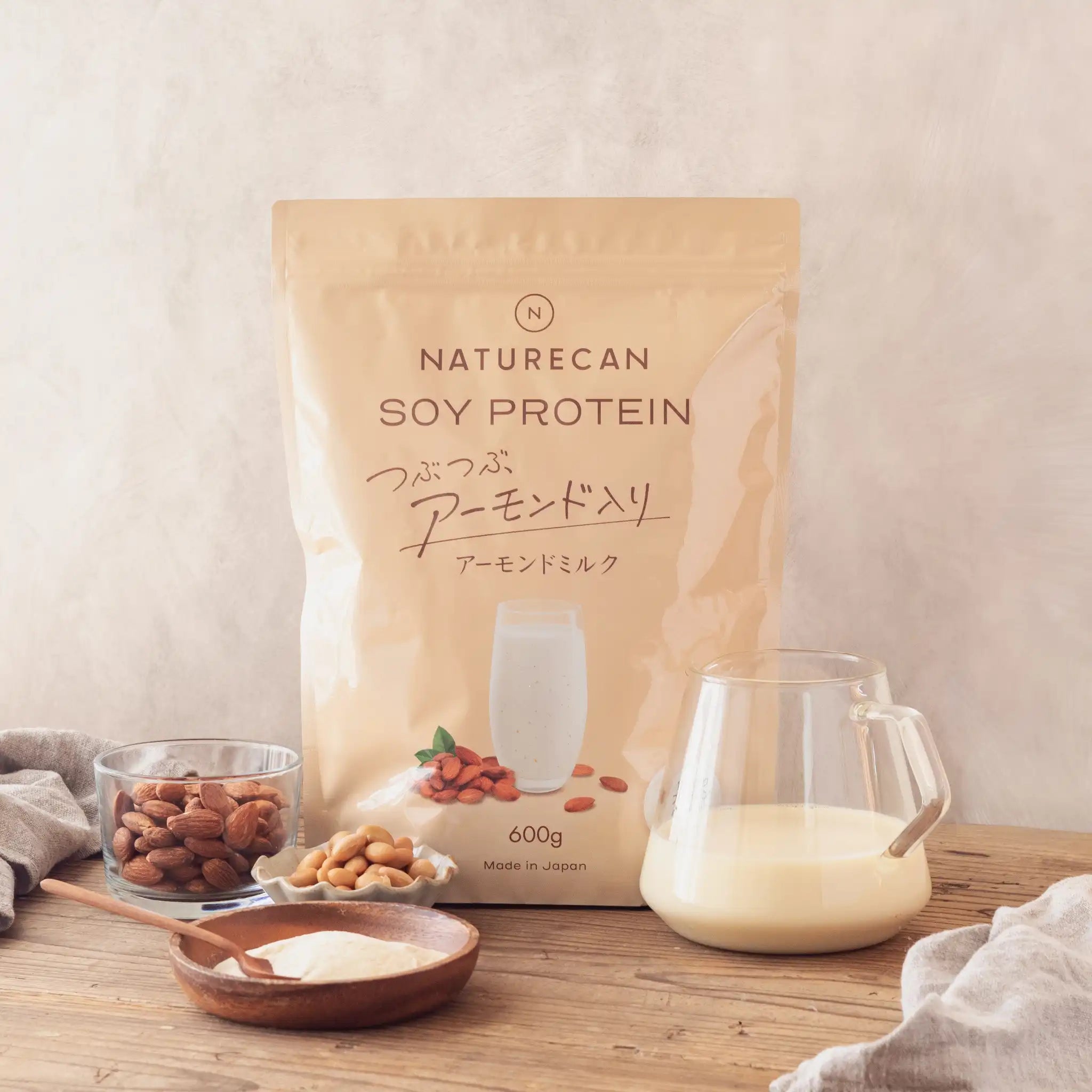 Naturecan ソイプロテイン アーモンドミルク